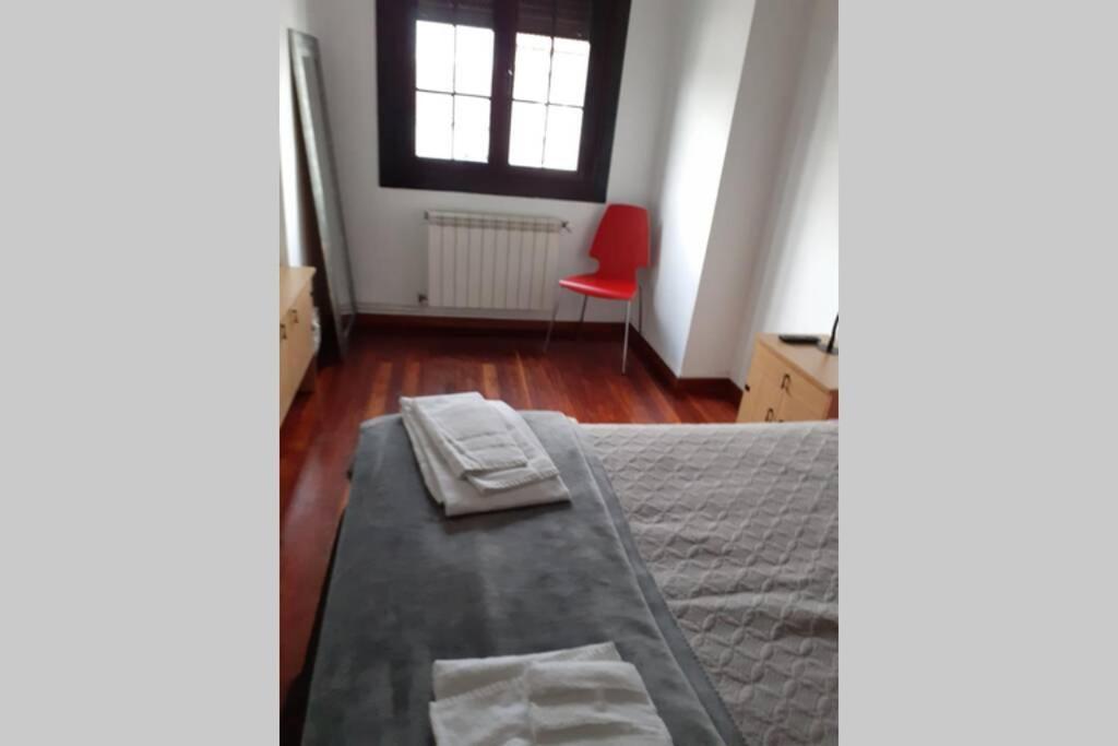 Ferienwohnung Apartamento Con Garaje Santiago De Compostela Exterior foto